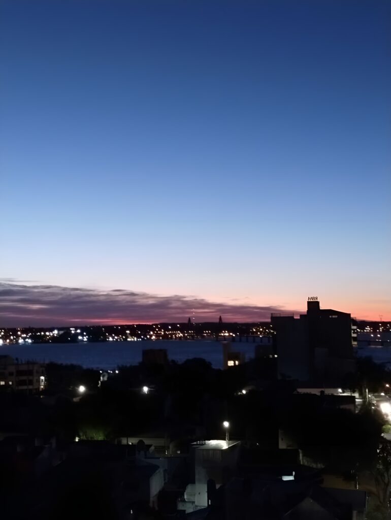 Cielo límpido, sin nubes pero frío en Posadas e idénticas condiciones para todo el sur y centro provincial 5 snapedit 1689675357075 1 - 4