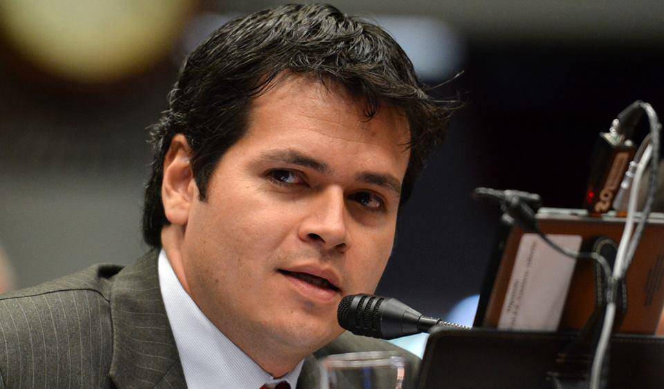 Gustavo Gonzalez - 4