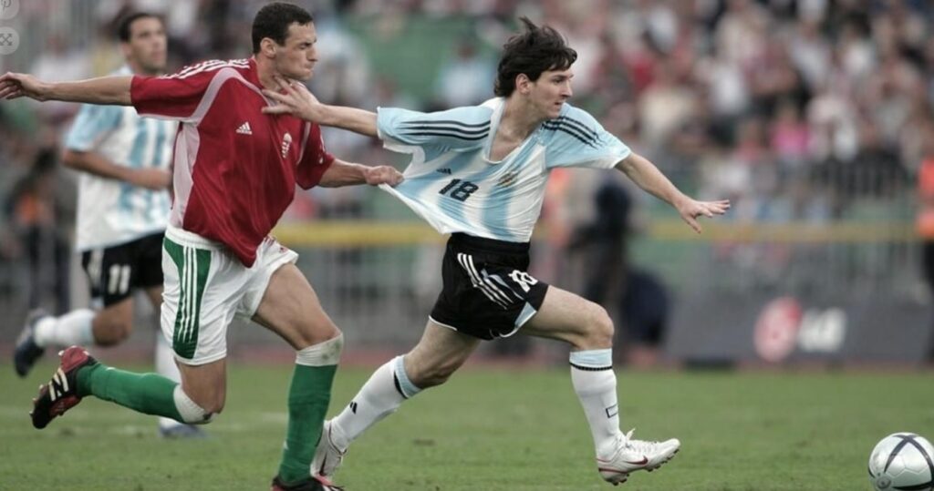 Lionel Messi | Un debut fugaz de 45 segundos a ser el capitán de la Scaloneta 4 debut messi - 3