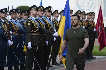 volodimir zelensky seguira al frente del gobierno 4GZAHUBS2RABRBKHJJE4BHHV2M - 3