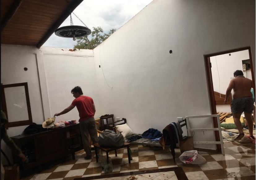 La población de Virasoro, Corrientes, intenta reparar los serios daños provocados por una cola de tornado 15 Virasoro 8 - 14