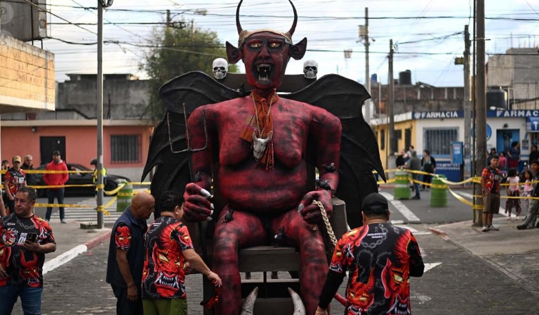 Navidad | Extrañas costumbres en el mundo para celebrar el natalicio de Jesús 22 10 - 21