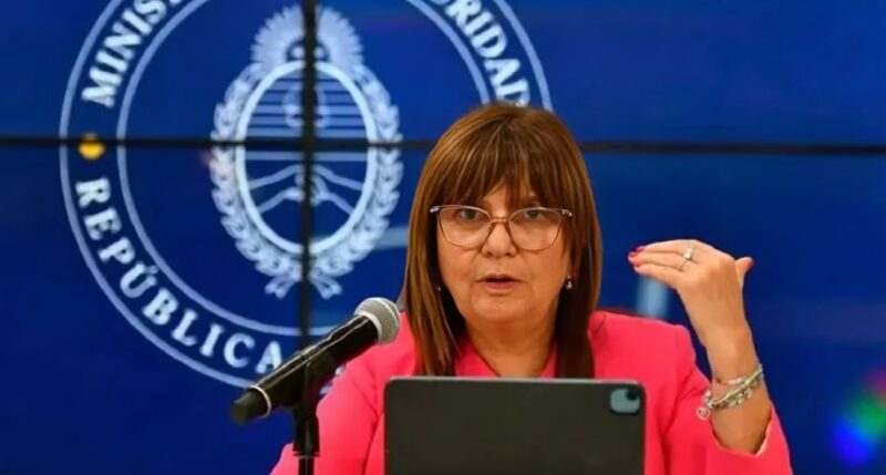 Expulsaron del país a mujer e hijos del narco ecuatoriano prófugo de la Justicia, “Fito” Matías Bullrich 1 - 9