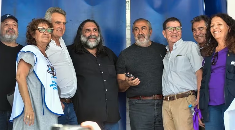 Un paro con olor a naftalina: una propuesta sin sentido, más útil para el Gobierno que para la oposición CGT 2 - 9