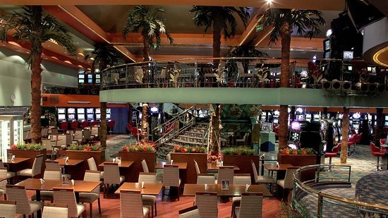 Variada propuesta artística para el fin de semana en el Casino Club de Posadas Casino Club Posadas - 5