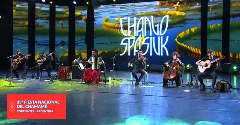 Corrientes | A puro talento sobre el escenario se vivió la quinta noche de la Fiesta Nacional del Chamamé Chango en Corrientes - 5