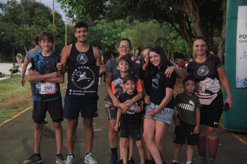 Posadas | El “Desafío nocturno 5K” tuvo gran convocatoria en el Parque de la Ciudad 5 WhatsApp Image 2024 01 29 at 11.27.24 AM - 4