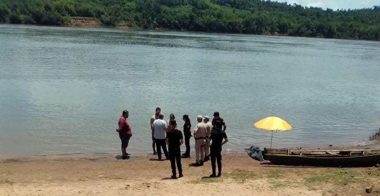 Río Paraná | Hallaron el cuerpo del joven ahogado en Puerto Leoni Misiones, rodeada de ríos y arroyos, enfrenta el desafío de cuidar a su población en un entorno tan disfrutable como riesgoso.