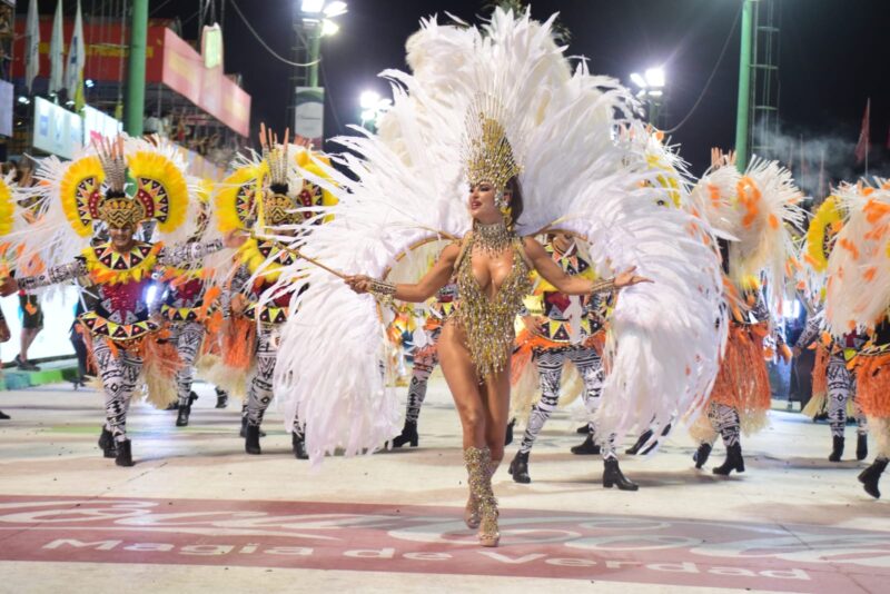 Carnavales correntinos | Desde el 26 de enero y hasta el 17 de febrero las comparsas llenarán el aire de alegría carnaval corrientes 2 1 - 2