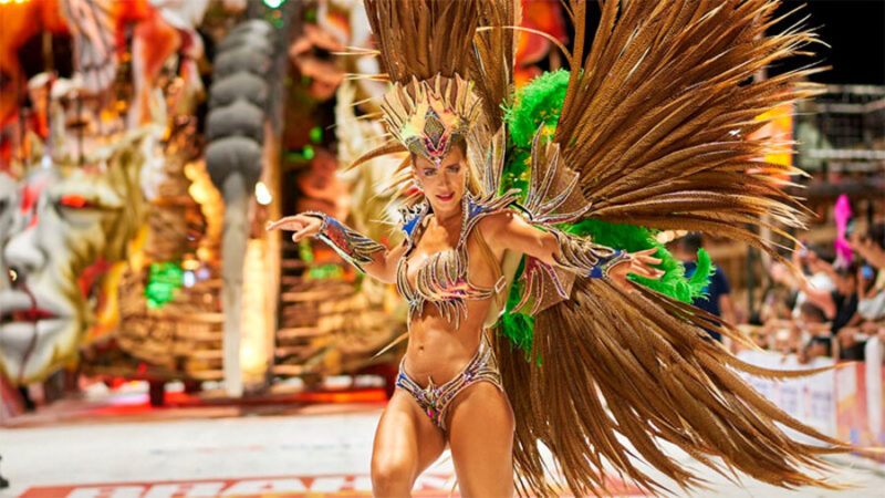 Corrientes | Comienza la gran fiesta que trae el brillo dorado del Carnaval de la gente 5 carnaval5 1 - 4
