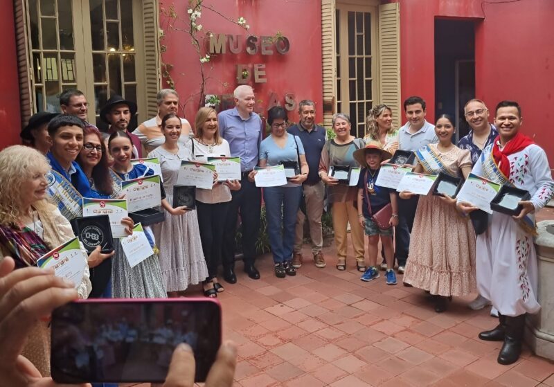 Corrientes | El misionero Alejandro Chini recibió una distinción por su “Aporte a la cultura chamamecera” 6 image 3 22 - 5