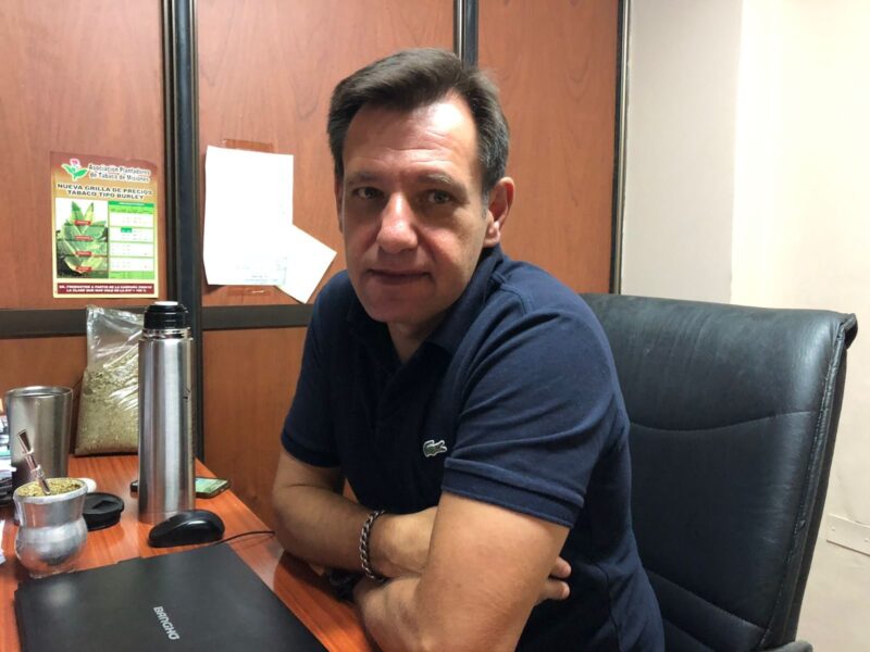 Dolarización | “No hace falta dolarizar si se arregla el déficit fiscal”, opinó el economista misionero Guillermo Knass 2 image 3 53 - 1
