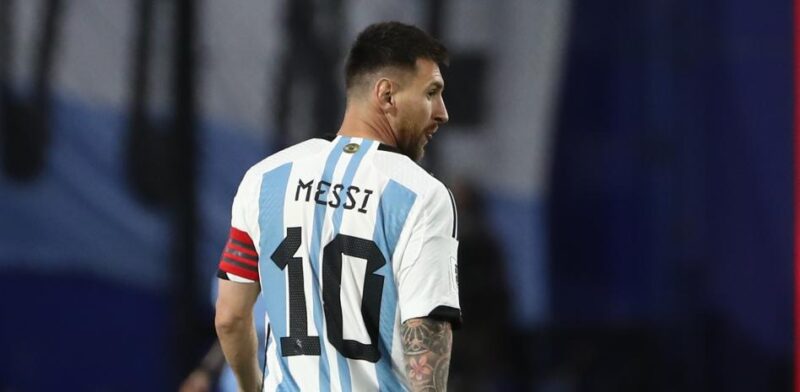 Messi agiganta aún más su figura con otro premio The Best y hace historia al ser el primero en ganarlo por tercera vez messi - 6