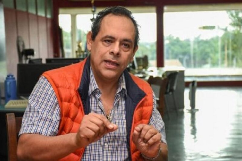 De un forestal a Milei: “Podemos traer los dólares que hacen falta, sólo pedimos que nos libere la pista para despegar” ronald vera - 2