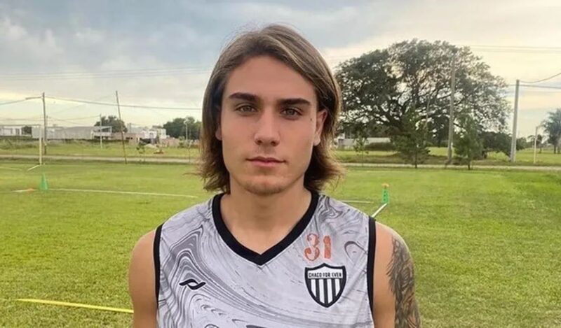 El heredero de una leyenda de la selección argentina, busca su lugar como delantero de Chaco For Ever shamel batistuta - 9
