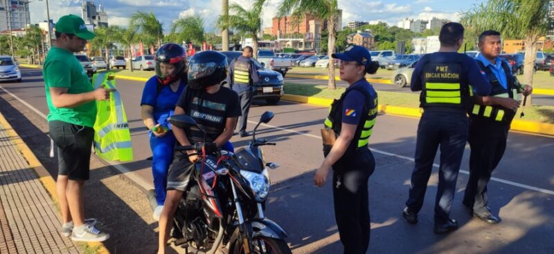 Paraguay | Campaña de educación vial en la Costanera de Encarnación 6 transito - 5