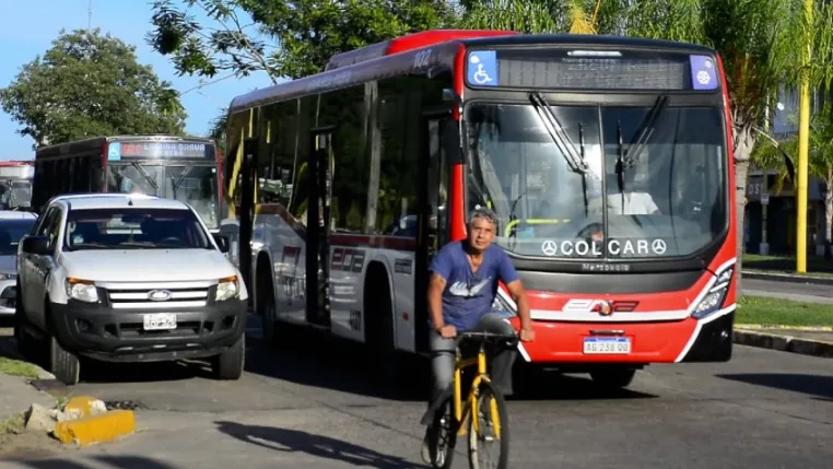 Desde este lunes, en Corrientes, el boleto de colectivo costará $690 1352111wc - 6