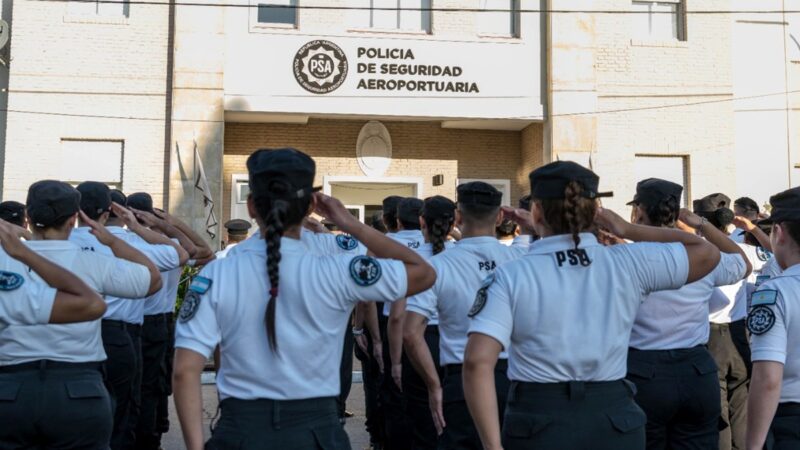 Prohíben uniforme unisex y el uso de barba en la Policía Aeroportuaria - 6