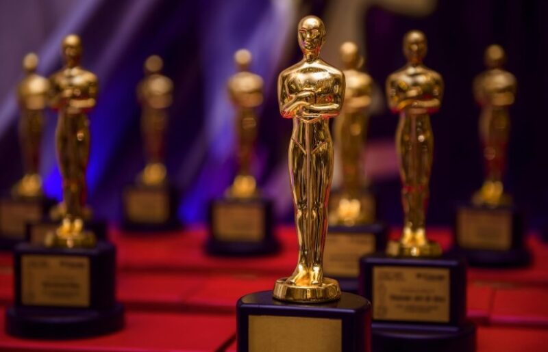 Premios Oscar 2024 | Hoy será la gran noche del cine mundial Desde el Dolby Theatre, Los Ángeles será testigo de una noche histórica para el cine.