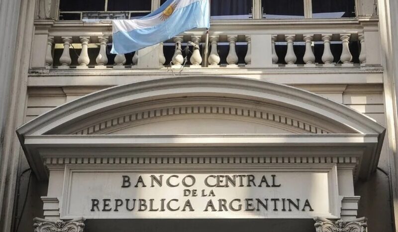 El Banco Central llegó a los 10.000 millones de dólares y el cepo está cada vez más cerca de desaparecer cepo