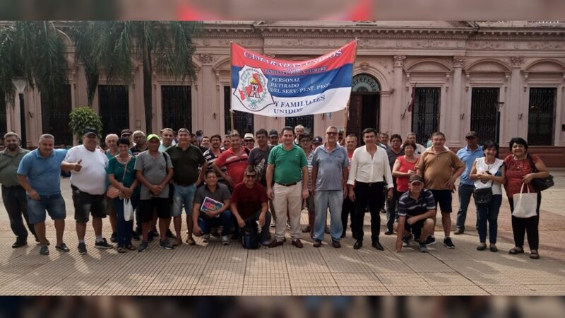 “Vivimos de mentira en mentira y el gobierno de Misiones es responsable de ello” se escuchó en la asamblea de policías y penitenciarios en Posadas policias y penitenciarios