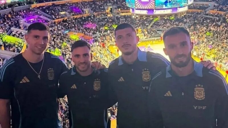 La Scaloneta y los Lakers, una visita de campeones 2 WhatsApp Image 2024 03 25 at 19.58.13 - 1