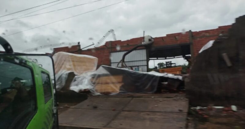 Corrientes | 30 familias afectadas por el temporal que afectó a la localidad de Alvear 11 alvear6 - 10