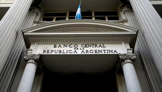 Economía | Anuncian que un grupo de billetes saldrá de circulación en abril para evitar estafas 4 banco - 3