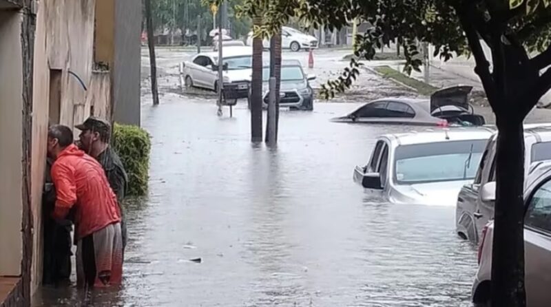 Corrientes | Tras el fuerte temporal, varias familias continúan afectadas por las inundaciones corrientes 1 - 6