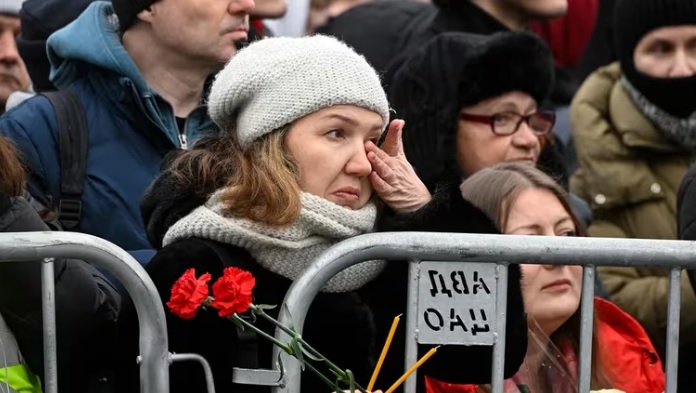 Rusia | Miles de ciudadanos rusos despiden a Alexei Navalny en Moscú 7 navalny4 - 6