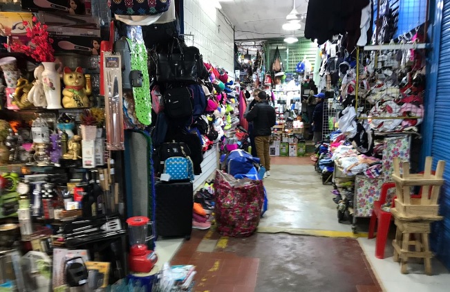 Posadas | Preocupación por la caída de ventas en el mercado modelo La Placita 3 ventas - 2
