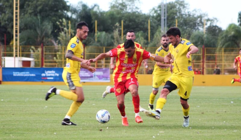 Fútbol de Federal A | Crucero del Norte empató de local ante Boca Unidos y sigue en zona de clasificación 3 BOCA - 2