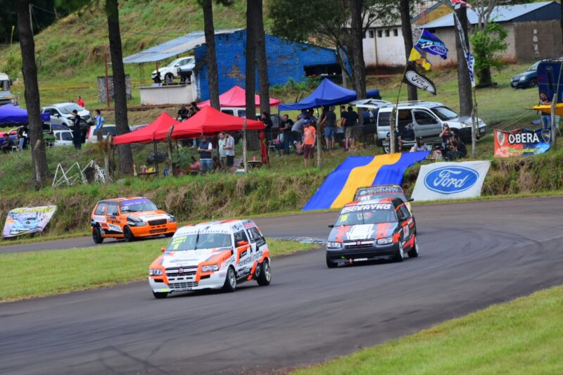 Automovilismo | Oberá puso primera y dio inicio al Campeonato Misionero de Pista 22 Clase1 Mieres 2 - 21