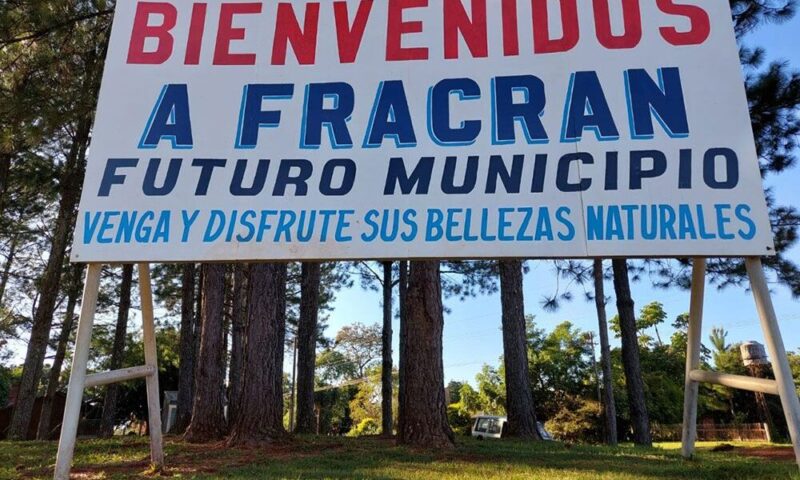 Despiste y vuelco de camión en la RN14: tránsito reducido 3 El despiste ocurrió sobre ruta 14 altura municipio de Fracrán