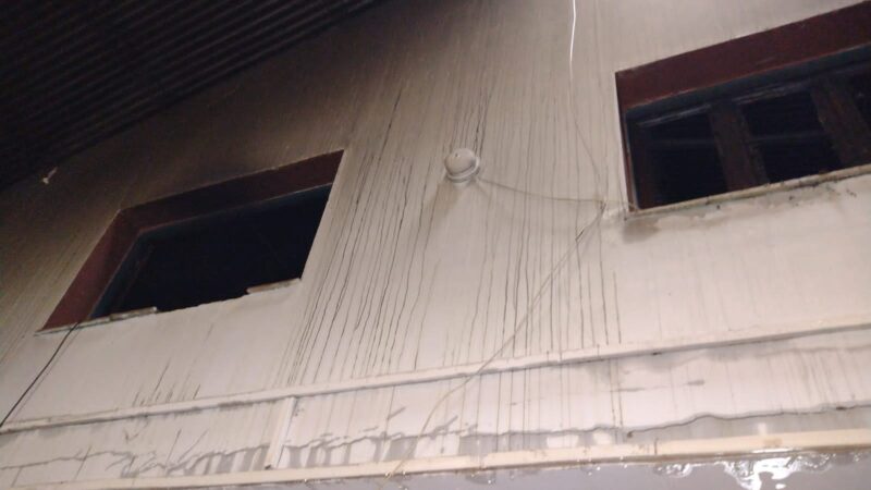 El Bachillerato Polivalente 3 de Campo Viera no dictará clases hasta que no esté recuperado el edificio que sufrió un incendio el pasado martes 16 de abril 5 PHOTO 2024 04 21 17 21 08 - 4