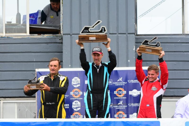Automovilismo | Oberá puso primera y dio inicio al Campeonato Misionero de Pista 18 Podio CopaFiat - 17