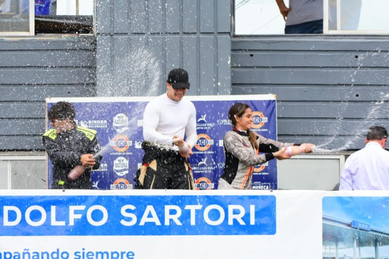 Automovilismo | Oberá puso primera y dio inicio al Campeonato Misionero de Pista 8 Podio FR Misionera - 7