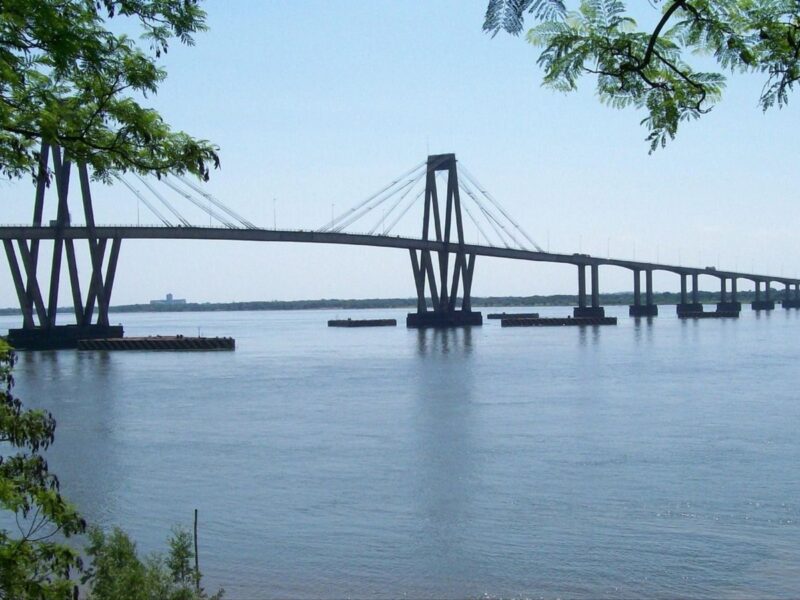 Los ángeles del puente