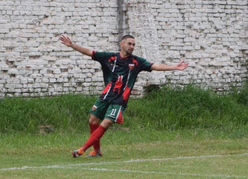 Fútbol y algo más | Renunció el DT de Rosamonte después de perder 8 a 0 y ofender al periodista Ramón Romero WhatsApp Image 2024 04 13 at 18.31.38 e1713051525690 1068x772 1 - 2
