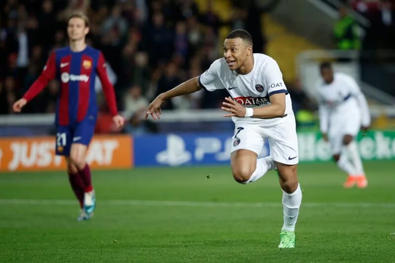 Champions League | Con Mbappé como figura, el PSG goleó 4-1 al Barcelona y se clasificó a las semifinales 2 WhatsApp Image 2024 04 16 at 18.21.06 - 1