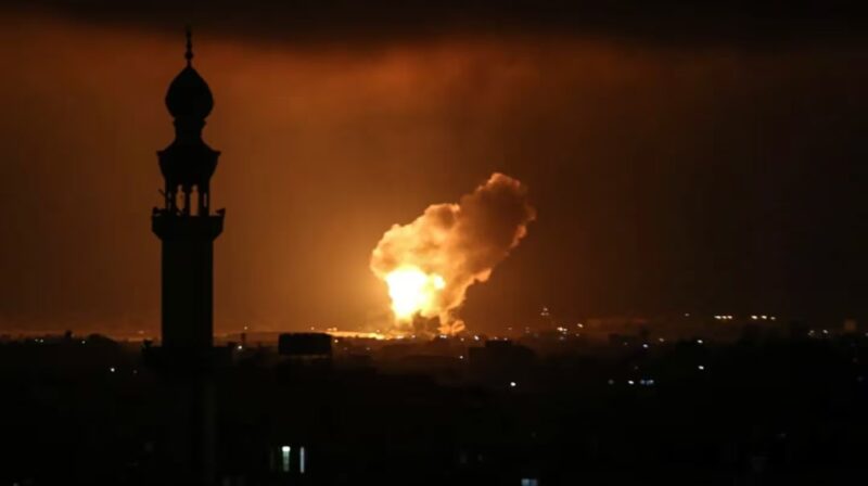 Tensión en Medio Oriente | Israel bombardeó a Irán en respuesta al ataque del pasado fin de semana Israel bombardeó a Irán