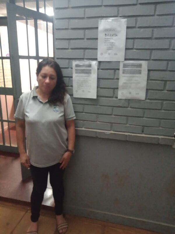 Docentes llevan adelante medidas de fuerza de dos horas en escuelas de Misiones 19 asambleas de docentes en Misiones por reclamo salarial de UDA AMET y Semab CEA 10 - 18