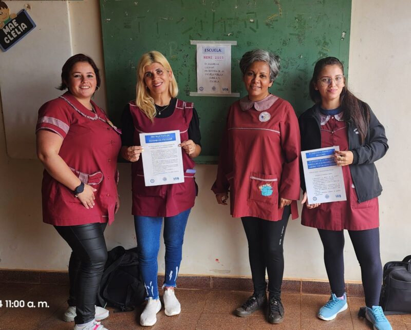 Docentes llevan adelante medidas de fuerza de dos horas en escuelas de Misiones 17 asambleas de docentes en Misiones por reclamo salarial de UDA AMET y Semab CEA 4 - 16