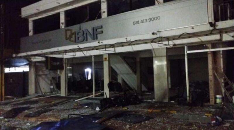 Paraguay | Durante el fin de semana robaron en el Banco Nacional de Fomento banco nacional - 3