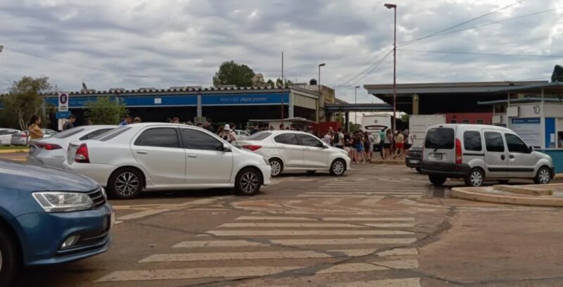 Turismo | Más de 150 mil personas pasaron por el centro de frontera de Iguazú durante el feriado extra largo frontera 1 - 8