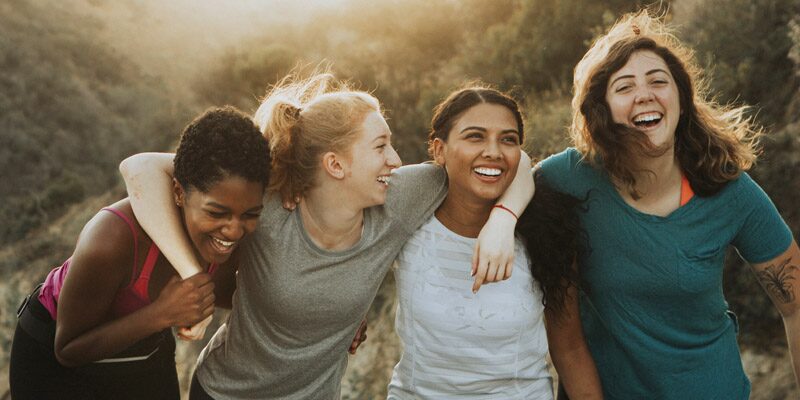 Felicidad | Tres elementos que priorizan las personas felices, según un académico de Harvard 8 image 72 - 7