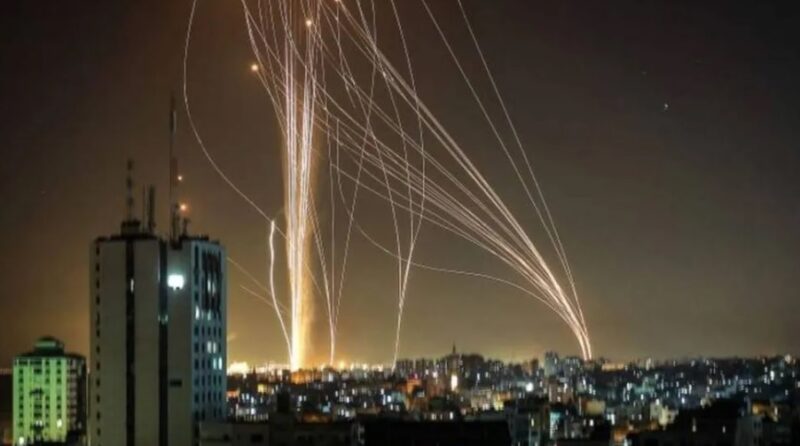 Israel-Irán | “Es un gigante con pies de barro sin la capacidad de enfrentar un conflicto a nivel mundial”, destacó magister en geopolítica 3 iran - 2