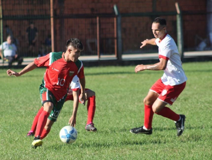 Fútbol | En la Liga Posadeña, Mitre, Atlético Posadas y Brown con puntaje ideal 7 liga posadena 3 - 6
