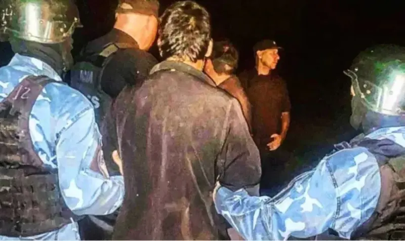 Fratricidio en Caá Yarí | Detenido negó haber matado a su hermano, tras su declaración indagatoria en Alem m 2 - 4