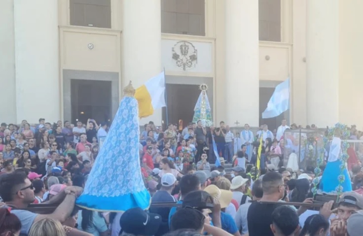 Religiosidad | Correntinos caminaron a la Basílica de Itatí para celebrar a la Virgen como patrona de la región 3 peregrinacion - 2